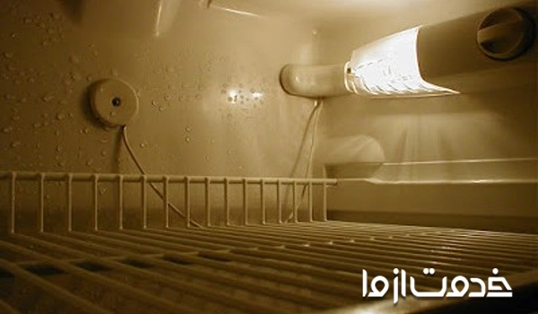 علت چشمک زدن لامپ داخل یخچال